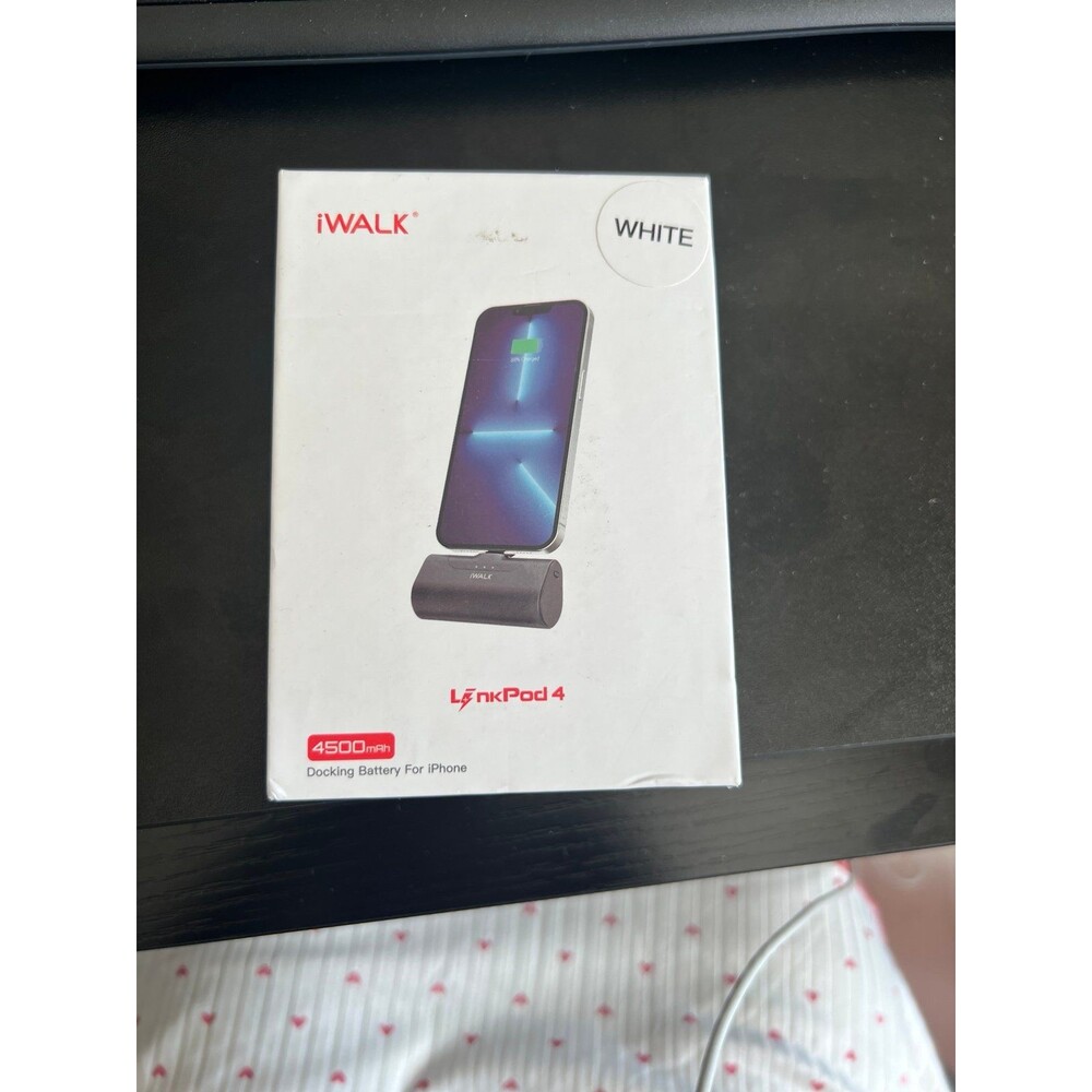iWalk LinkPod 4 docking battery for iPhones